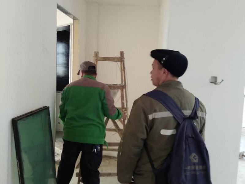 無錫屋頂漏水維修反復(fù)滲漏原因，無錫屋頂漏水怎么處理