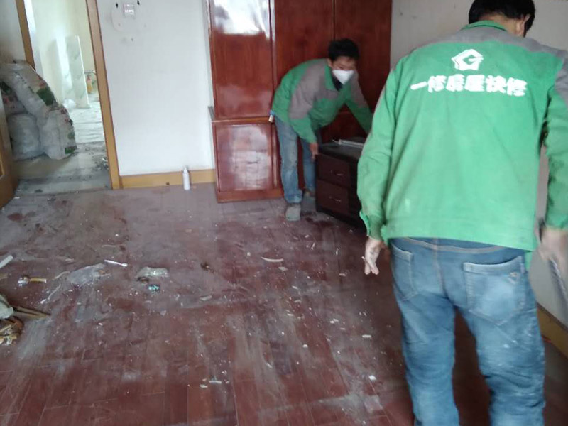 拆除、保護(hù)維修