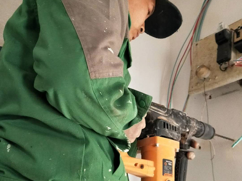 綿陽水鉆開孔，水鉆鉆頭卡住怎么辦，水鉆動力不足怎么辦