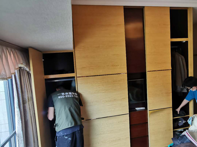 展柜定做價(jià)格是怎么算的，哪些材料可以供客戶選擇