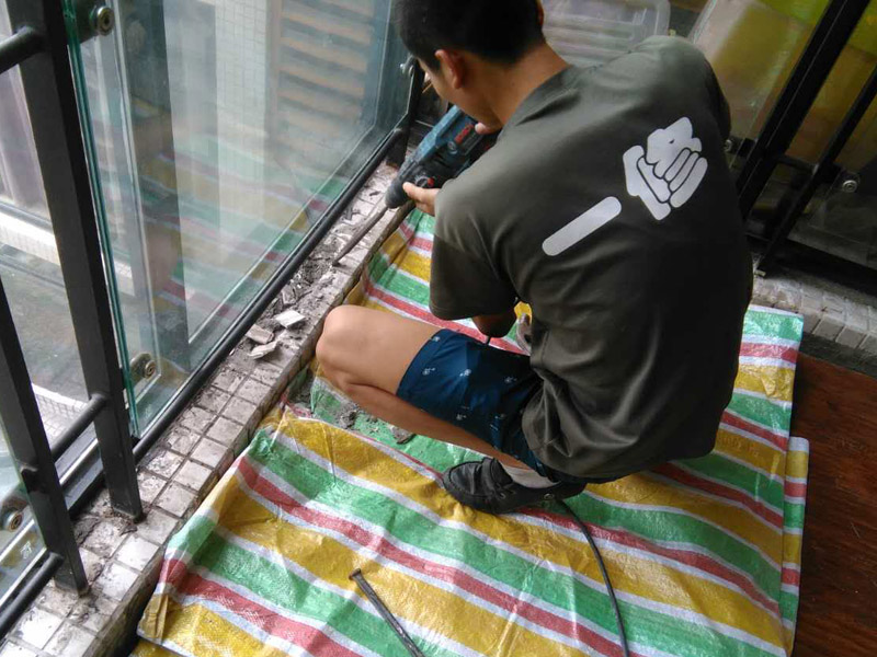 長(zhǎng)沙房頂漏水可以自己修補(bǔ)嗎，長(zhǎng)沙房頂漏水維修價(jià)格