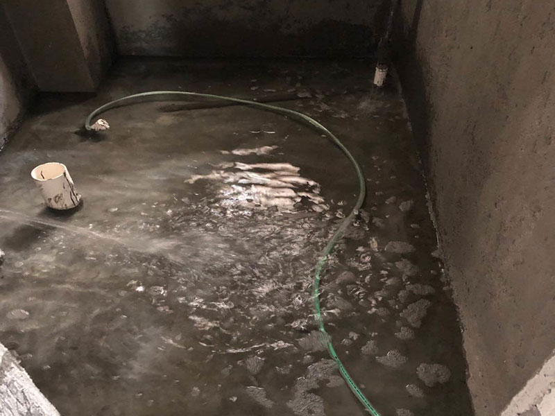 廁所閉水試驗(yàn)現(xiàn)場