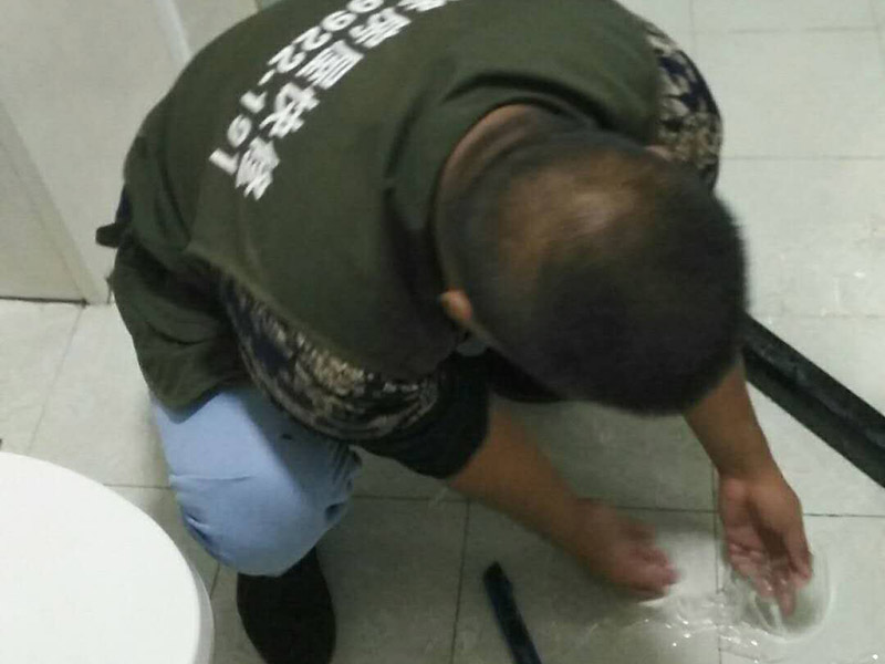 西安樓頂漏水怎么處理，西安樓頂漏水有哪些專業(yè)公司