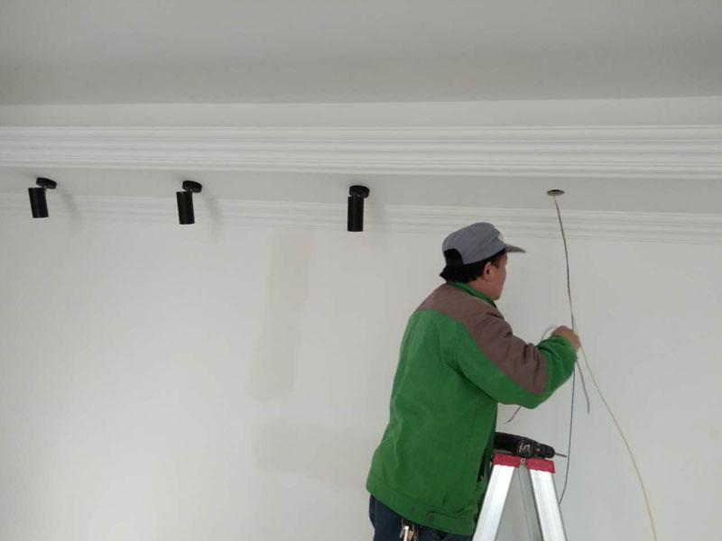 青島燈具安裝企業(yè)合作,服務(wù)費(fèi)用月結(jié),青島安裝電路公司合作推薦