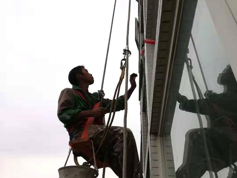 綿陽粉刷墻面多少錢一平，綿陽粉刷墻面需要注意哪些