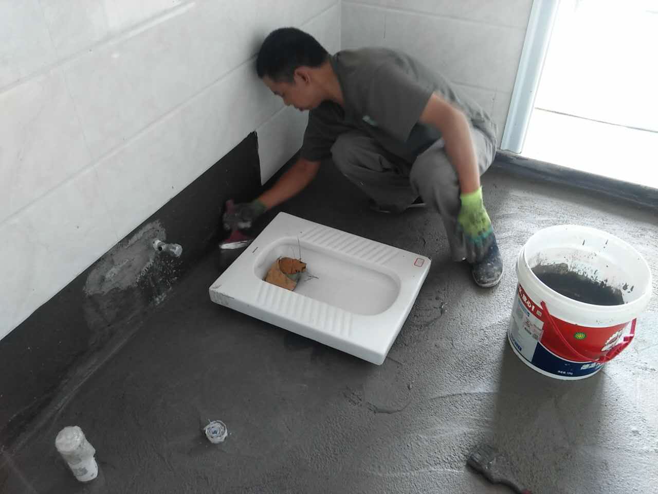 一修洗手間改造、電視墻裝修、外墻保溫