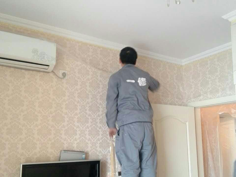 墻紙發(fā)霉如何處理，也許是當(dāng)初貼墻紙時(shí)