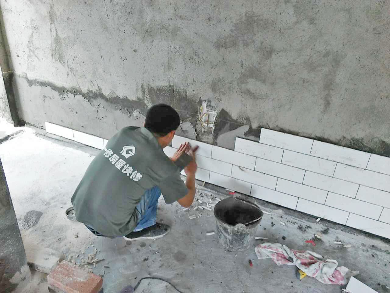 知道嗎？墻面瓷磚空鼓也許是這些問題造