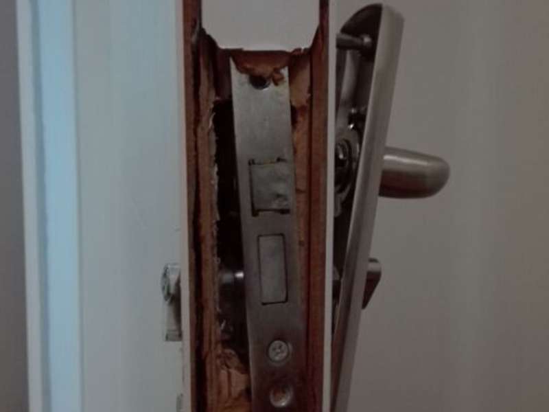 門窗維修保養(yǎng),鋁合金門窗怎么清理，注