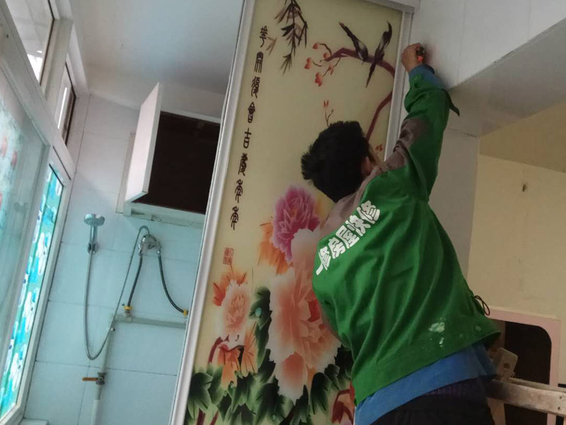 深圳房頂漏水可以自己修補(bǔ)嗎，深圳房頂