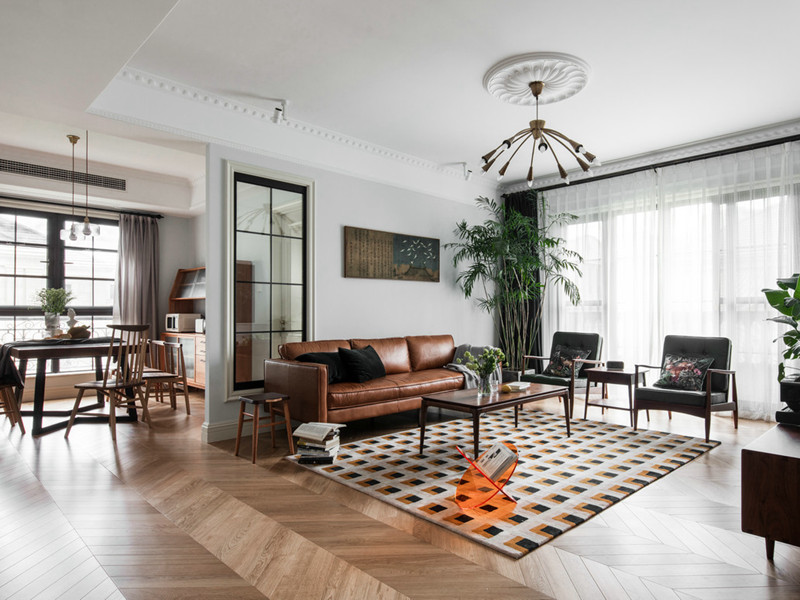 北京欄桿刷漆應該如何刷油漆，北京欄桿