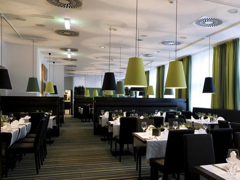 深圳窗戶滲水價(jià)格需要多少錢，深圳窗戶