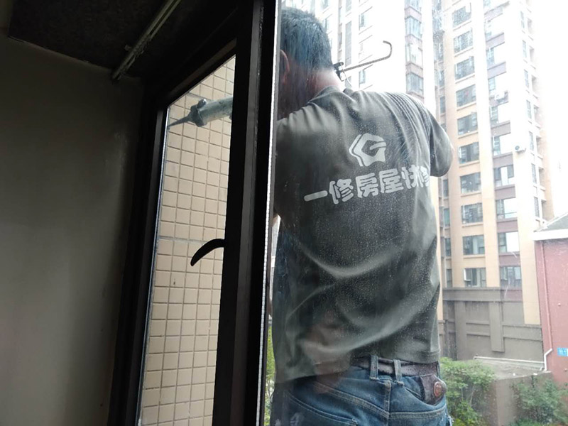 哪家鄭州房屋維修公司收費(fèi)比較合理，鄭