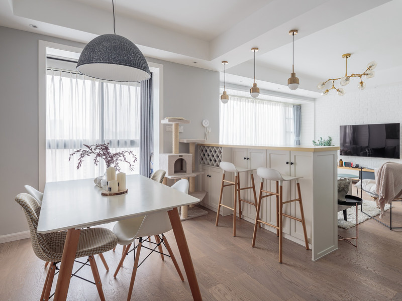 天津窗戶漏水找什么公司修補(bǔ)，UPVC