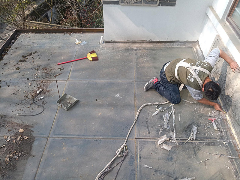 佛山屋頂漏水到室內(nèi)怎么辦，佛山屋頂漏