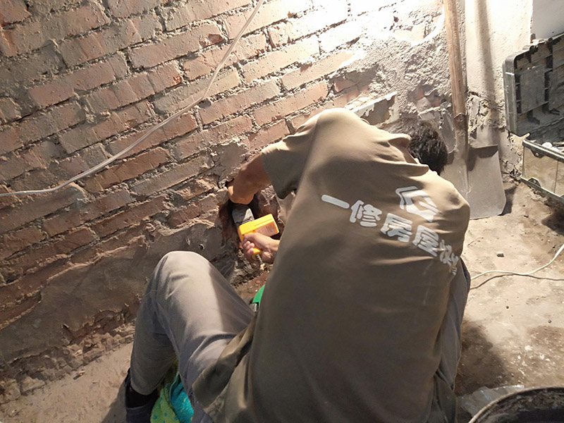 鋪地磚墻磚多少錢一平米，裝修貼瓷磚大