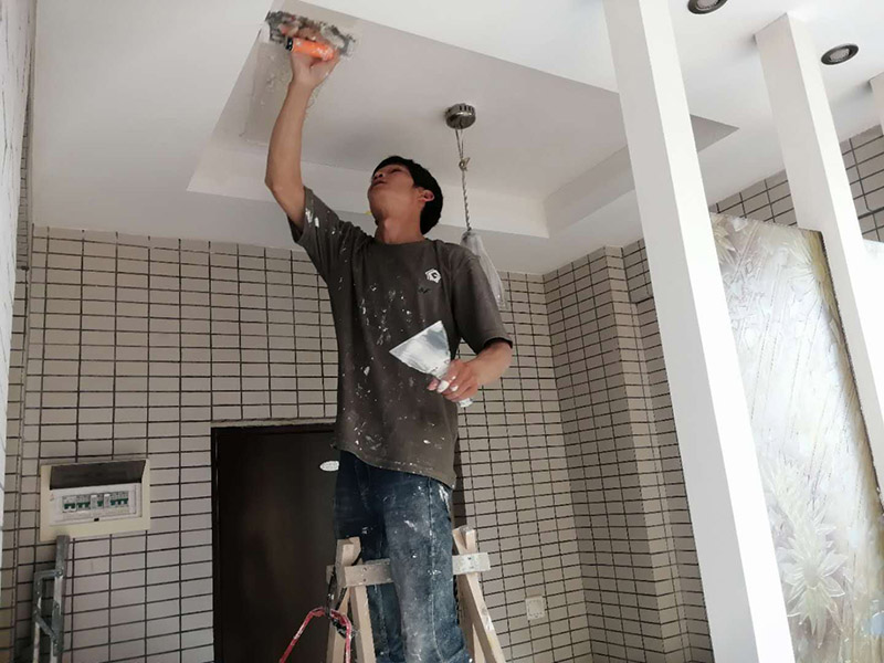 室內裝修啥活掙錢，當然非包工頭莫屬-