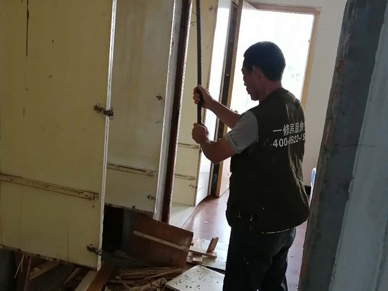 洛陽水鉆打孔好還是干鉆打孔好，洛陽水