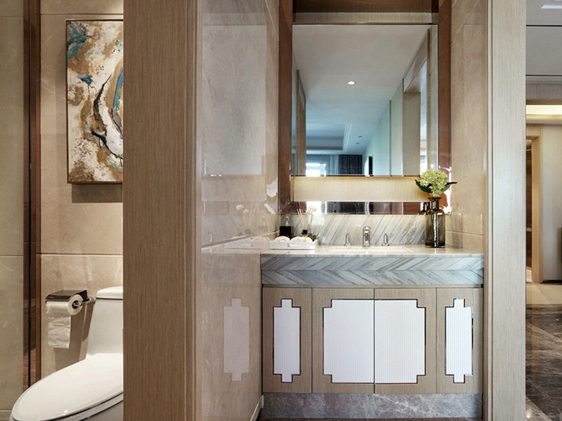 精裝房的衛(wèi)生間水往客廳滲水，如果自己