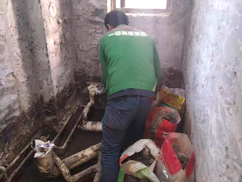 下水道漏水怎么修，老師傅告訴你3個小