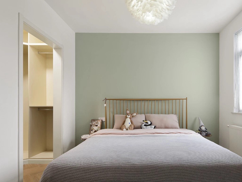 臥室led燈居然熄了，附近維修燈具師