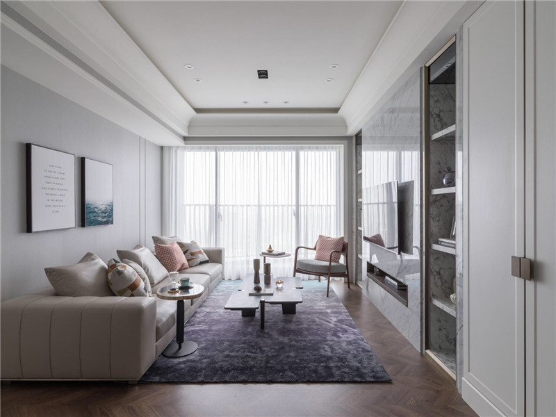 暴雨過(guò)后窗戶(hù)把手松動(dòng)，物業(yè)不會(huì)修理，