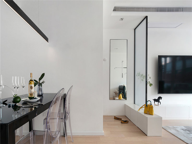 【玄關(guān)設(shè)計(jì)要點(diǎn)】行長(zhǎng)小戶型的玄關(guān)，怎