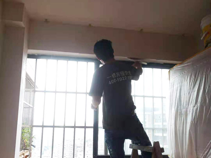 房屋墻面修補一次又一次，墻面還是開裂