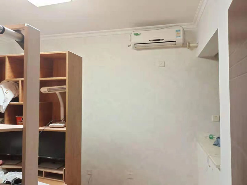 重慶老房子客廳翻新刷漆多久能?。? style=