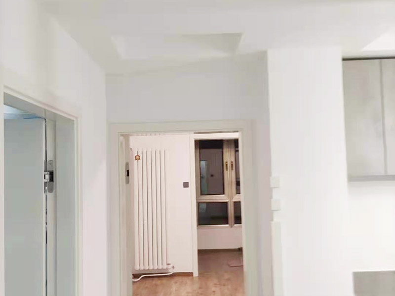 北京老房子客廳翻新刷漆多久能?。? style=