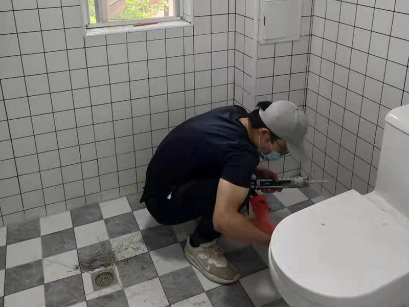 婺城區(qū)馬桶疏通多少錢一次？坐便器堵住