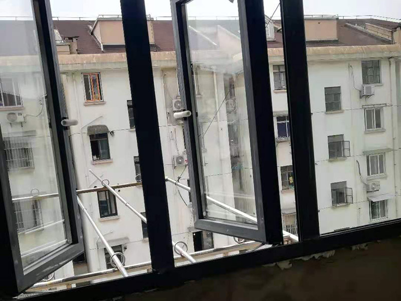 義烏市窗戶維修上門電話，義烏市平開窗