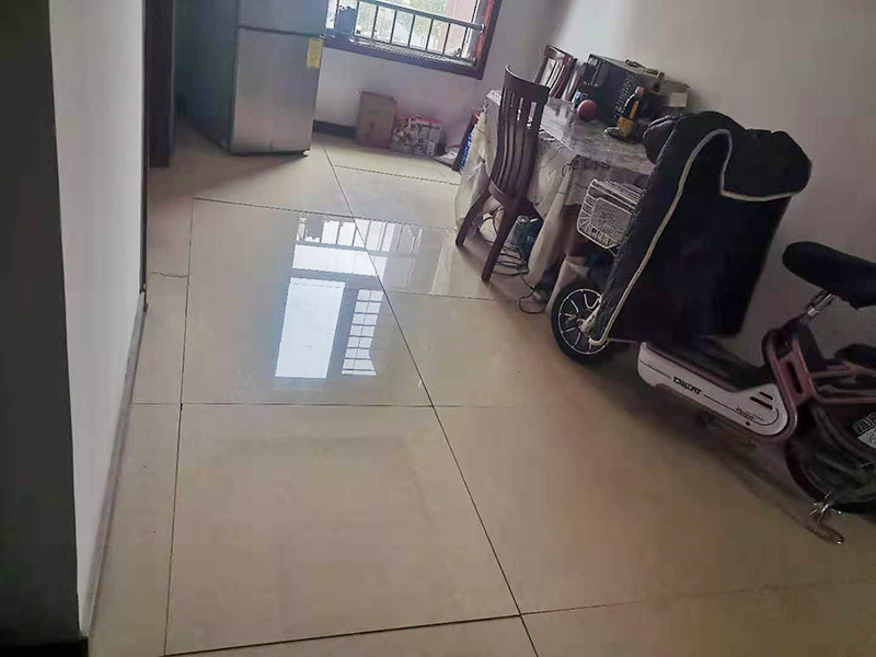 東陽市鋪裝地磚師傅電話是多少？東陽市