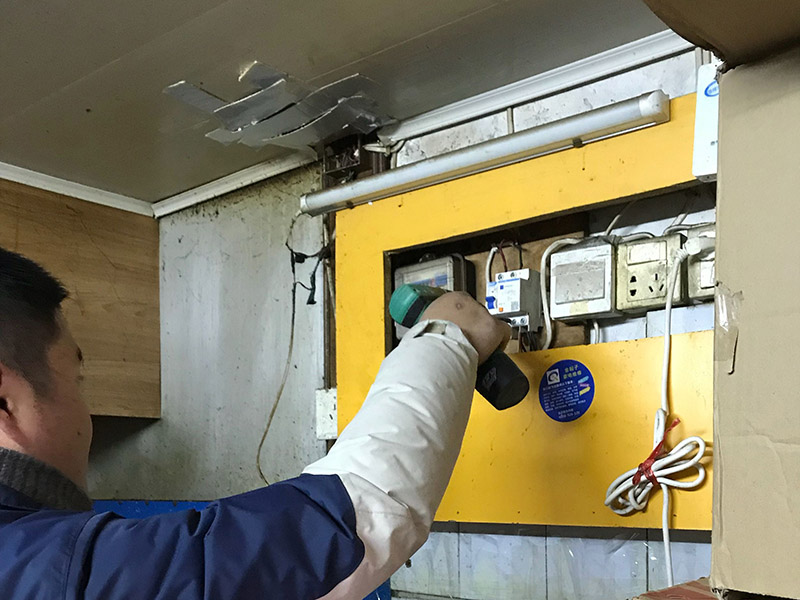 強(qiáng)電弱電交叉怎么處理？強(qiáng)電弱電檢修注