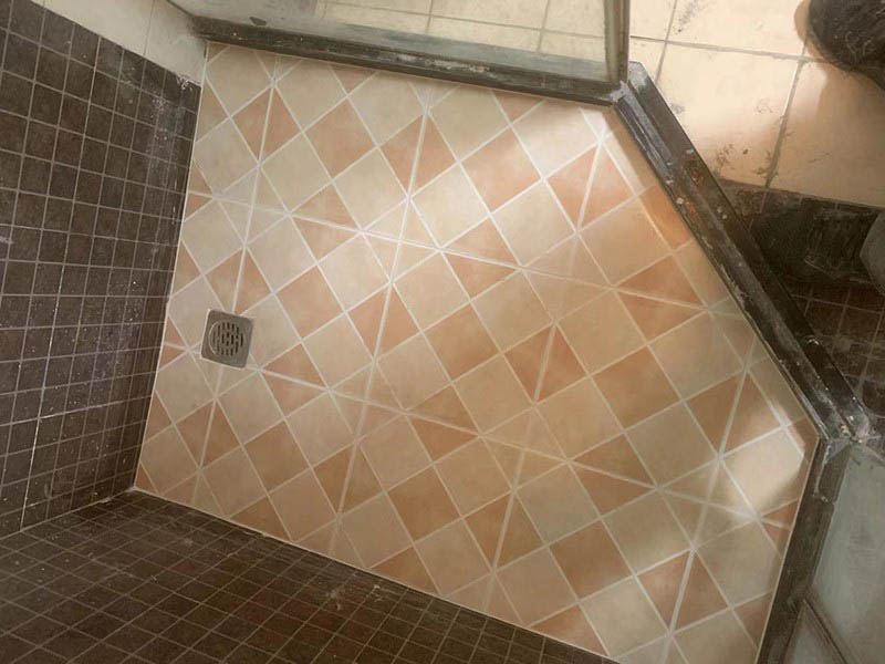 衛(wèi)生間地磚縫隙漏水怎么辦？