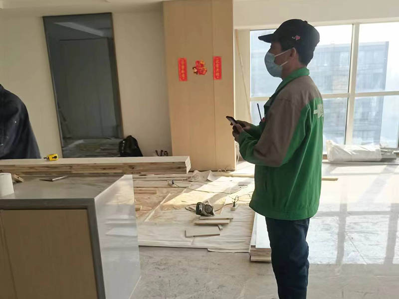 房子裝修是先做柜子還是先刷乳膠漆？