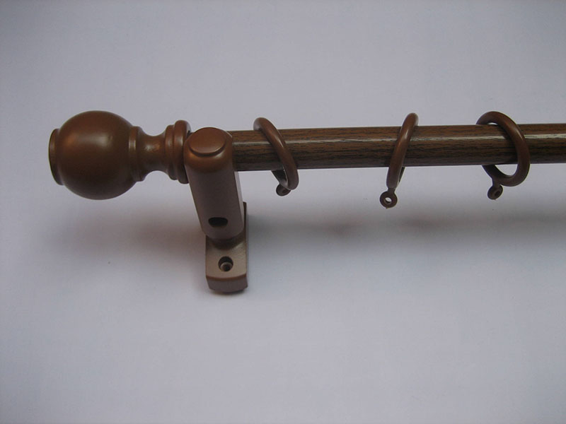 窗簾桿掉下來了找誰修？可以從價格、效