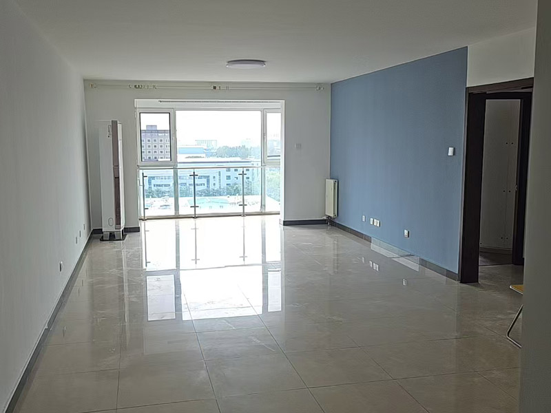 客廳天花板掉皮怎么裝飾蓋住