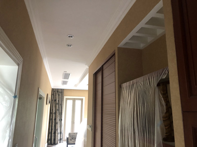 舊水泥地面有凹凸不平、開(kāi)裂或潮濕怎么