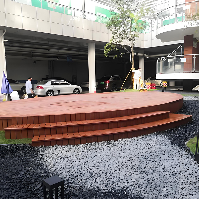 露臺用防腐木好還是塑木好